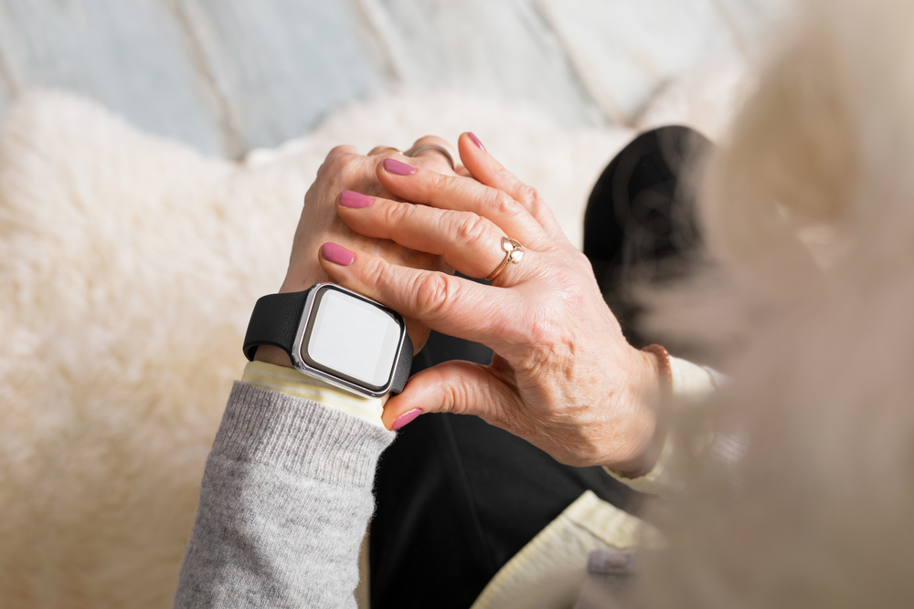 Befriending Technology: Simple Steps for Senior Adults to Get Tech Comfy